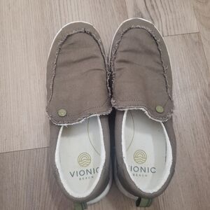 Vionic Beach Seaview Casual Men’s Slip On Sneakers Size 9